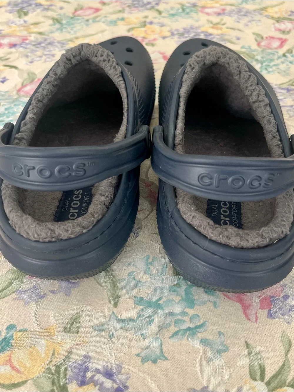 Crocs Classic Lined Clogs Navy Blue Men's 10 Women's 12 Dual Comfort